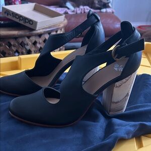 Fortress heel made in Peru 7.5 leather and wood